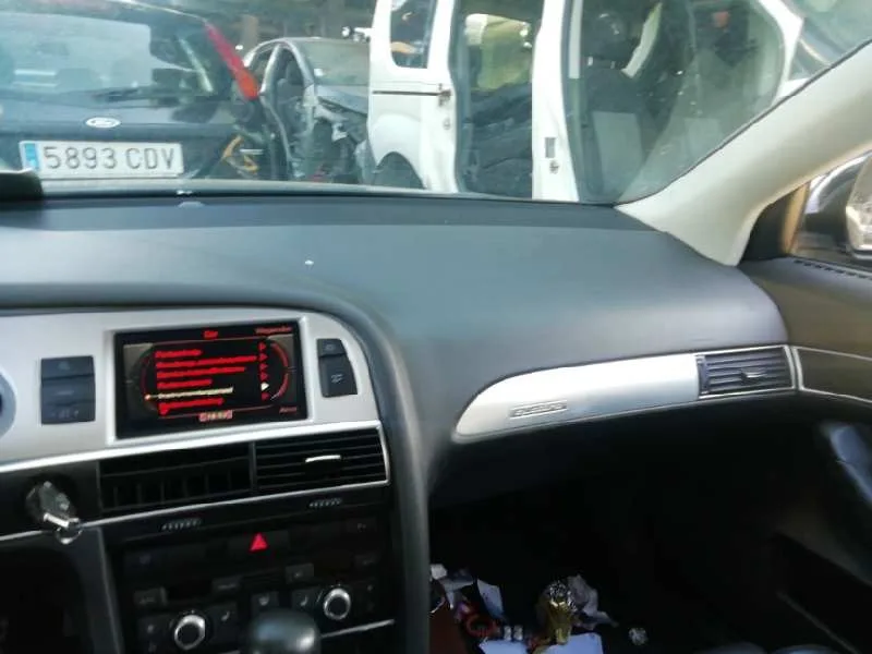 Salpicadero para Audi A6 Avant (4F2)