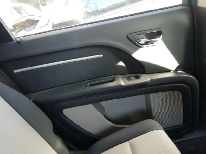 Guarnecido Puerta Trasera Izquierda para Dodge Journey