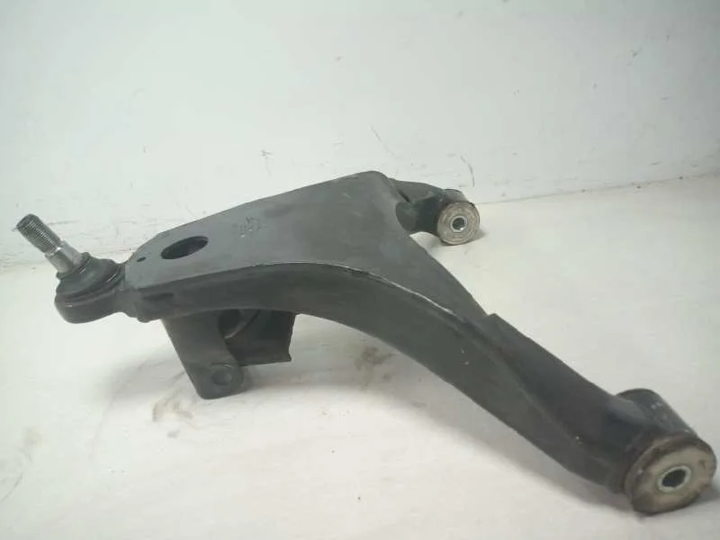 Brazo Suspension Inferior Delantero Izquierdo para Iveco Daily Furgon