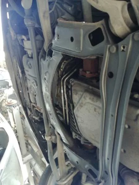 Puente Delantero para Audi A6 Avant (4F2)