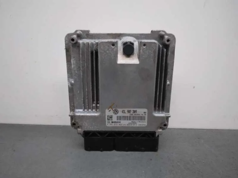 Centralita Motor Uce para Volkswagen Passat Berlina (3C2)