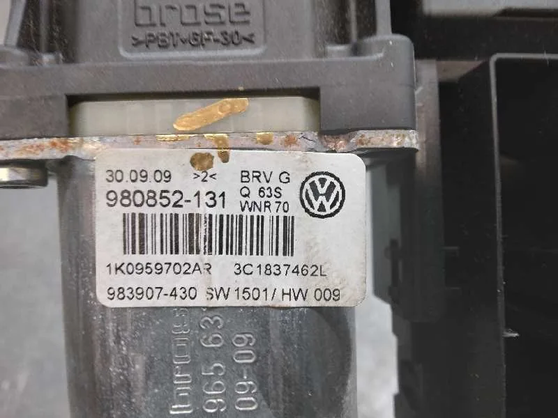 Motor Elevalunas Delantero Derecho para Volkswagen Passat Berlina (3C2)