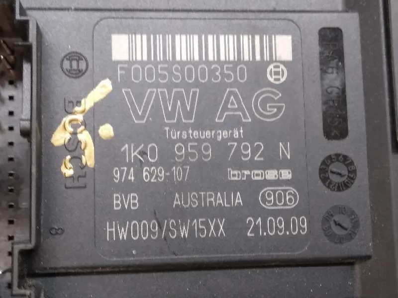 Motor Elevalunas Delantero Derecho para Volkswagen Passat Berlina (3C2)