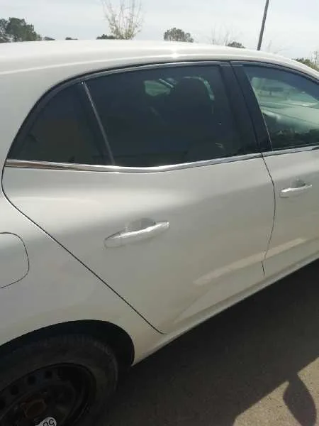 Puerta Trasera Derecha para Renault Megane Iv Berlina 5P
