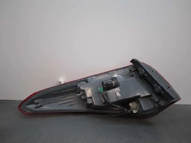 Piloto Trasero Derecho para Hyundai I40