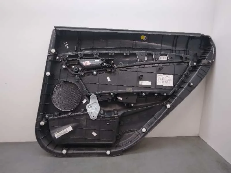 Guarnecido Puerta Trasera Izquierda para Hyundai I40