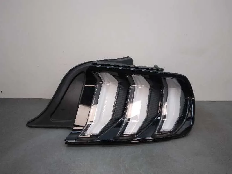 Piloto Trasero Derecho para Ford Mustang