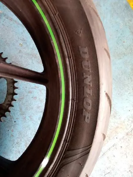 Neumatico para Kawasaki Er 6