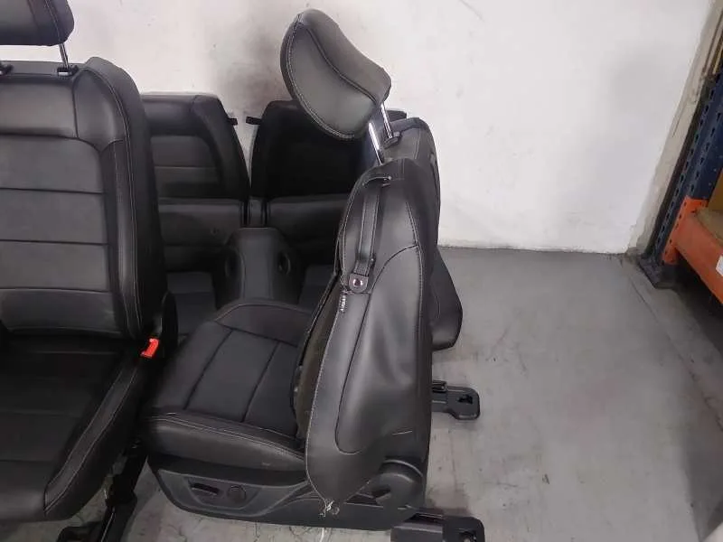 Juego Asientos Completo para Ford Mustang