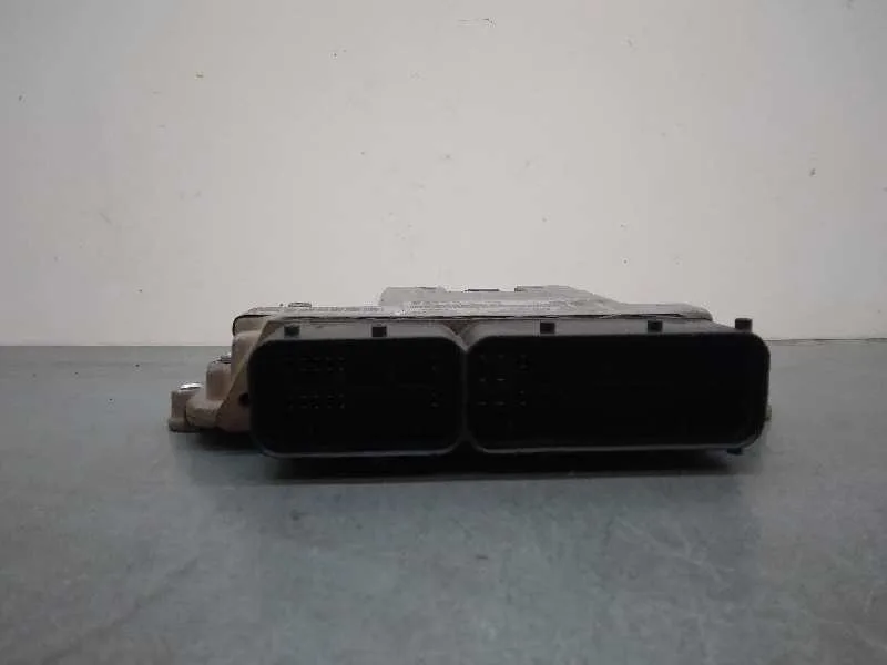 Centralita Motor Uce para Hyundai I30Cw
