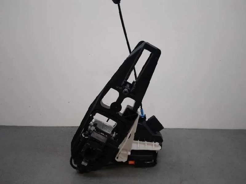 Cerradura Puerta Delantera Derecha para Ford Mustang
