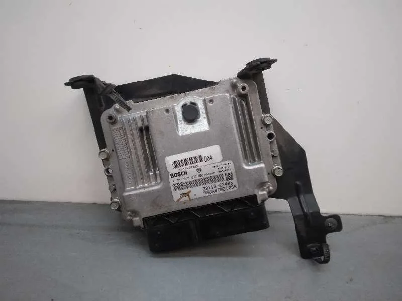 Centralita Motor Uce para Kia Carens (Un)