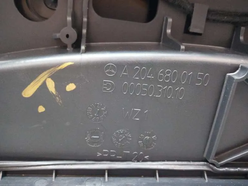 Apoyabrazos Central para Mercedes-Benz Clase C (W204) Berlina