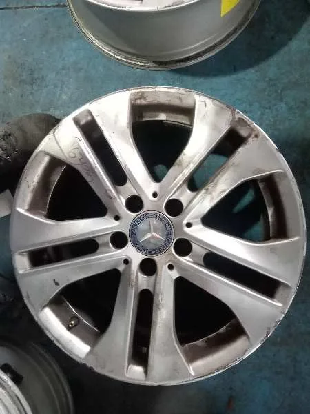 Juego Llantas para Mercedes-Benz Clase C (W204) Berlina