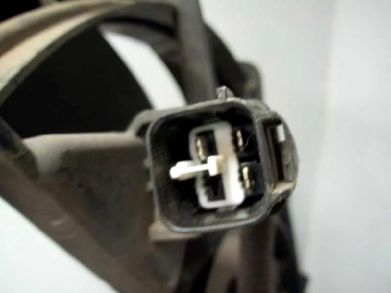 Electroventilador para Kia Carens (Un)