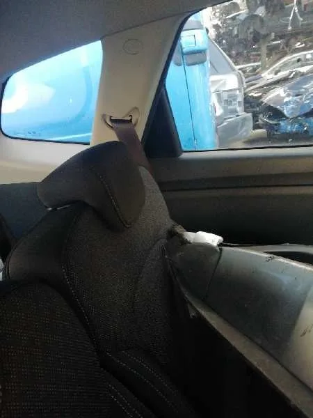 Cinturon Seguridad Trasero Izquierdo para Kia Carens ( )