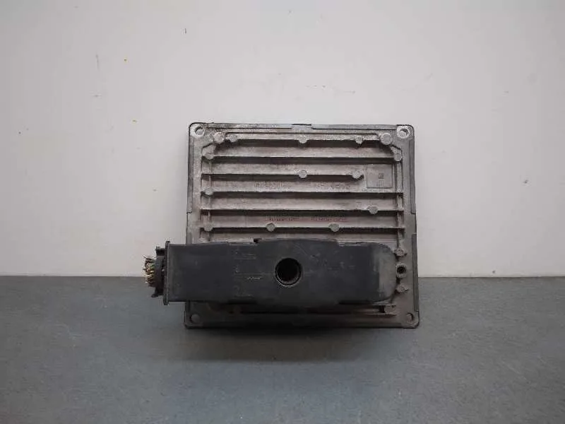 Centralita Motor Uce para Ford Fiesta (Cbk)