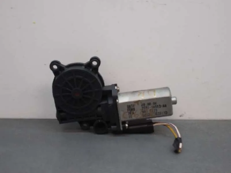 Motor Elevalunas Delantero Derecho para Ford Fiesta (Cbk)