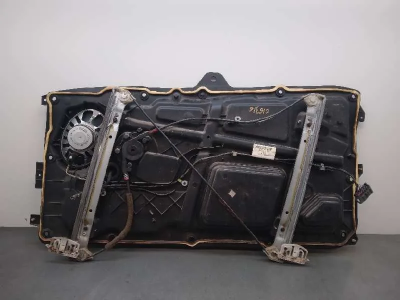 Elevalunas Delantero Izquierdo para Ford Fiesta (Cbk)