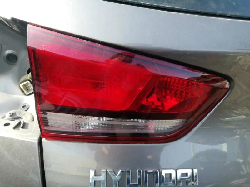 Piloto Trasero Izquierdo Interior para Hyundai I30 Cw (Pd)