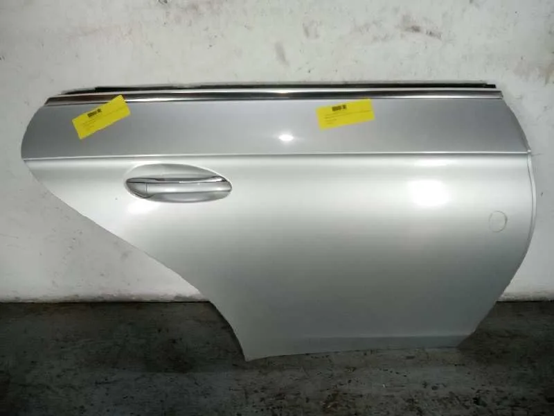 Puerta Trasera Derecha para Mercedes-Benz Clase Cls (W219)