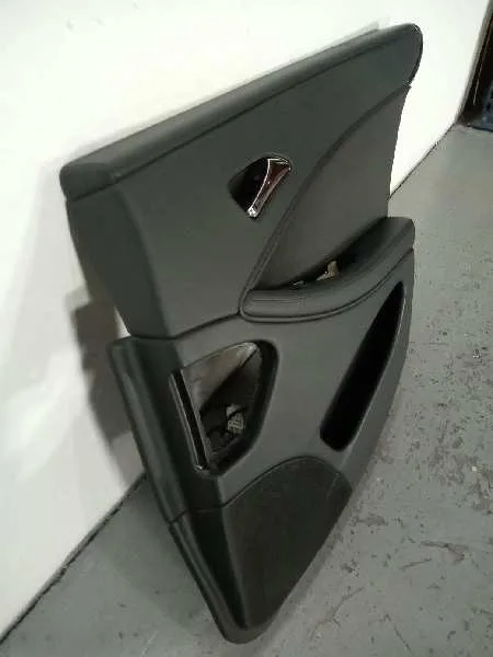 Guarnecido Puerta Trasera Derecha para Mercedes-Benz Clase Cls (W219)