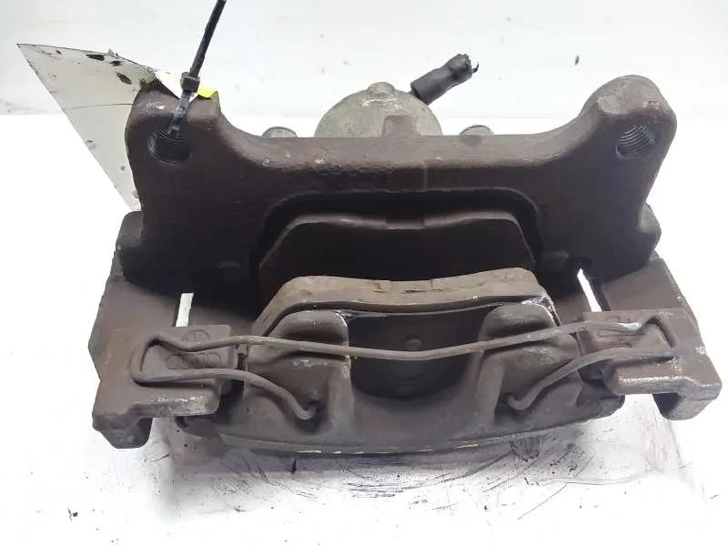 Pinza Freno Delantera Derecha para Volkswagen Passat Berlina (3C2)