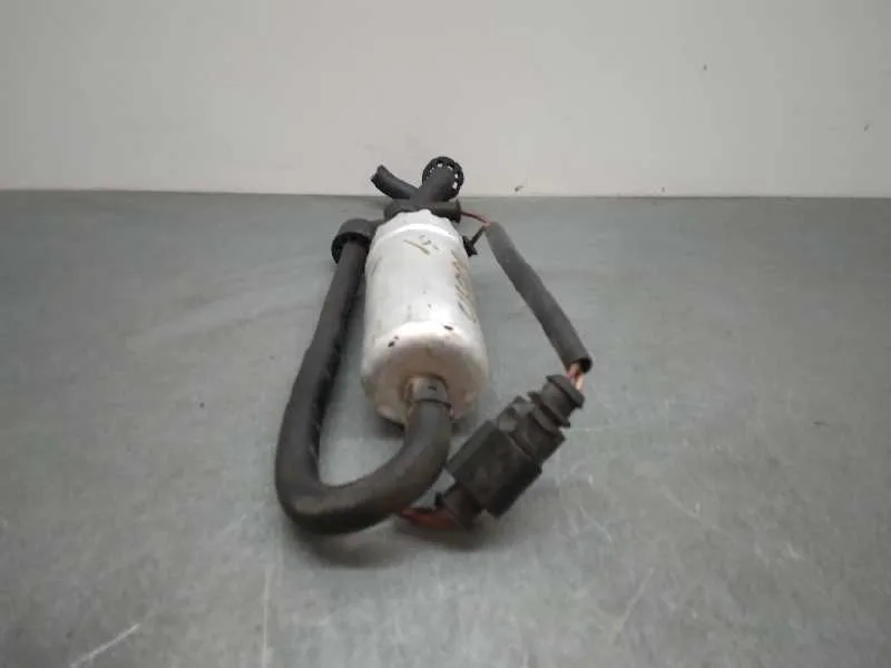 Bomba Combustible para Volkswagen Passat Berlina (3C2)