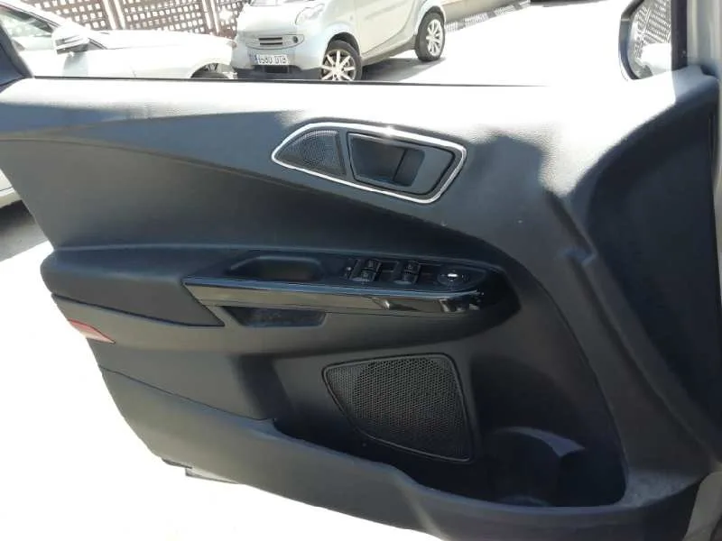 Guarnecido Puerta Delantera Izquierda para Ford B-Max