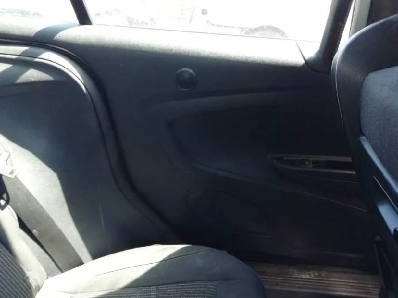 Guarnecido Puerta Trasera Izquierda para Ford B-Max