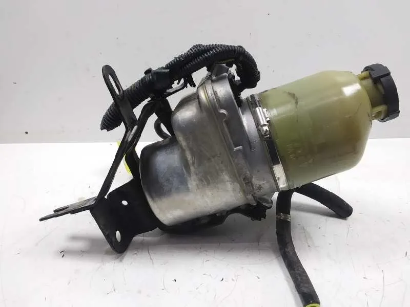 Bomba Direccion para Opel Zafira A