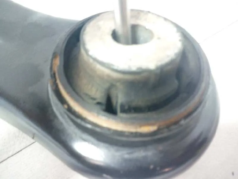Brazo Suspension Inferior Delantero Derecho para Ford Transit Courier