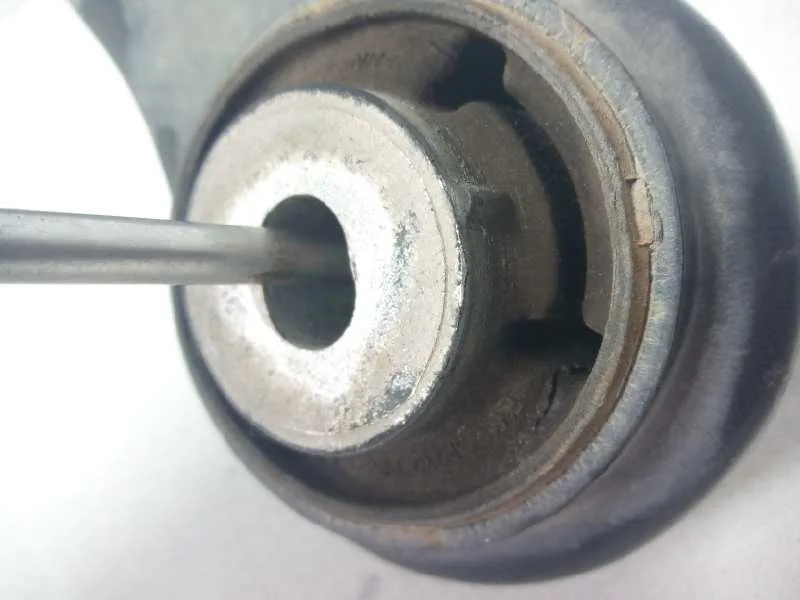 Brazo Suspension Inferior Delantero Izquierdo para Ford Transit Courier