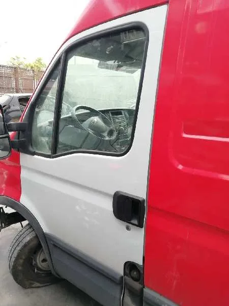 Puerta Delantera Izquierda para Iveco Daily Pr