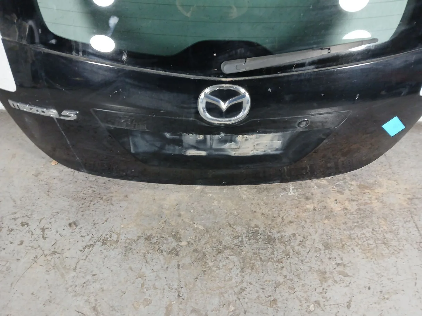 Porton Trasero para Mazda 5 Berl. (Cr)
