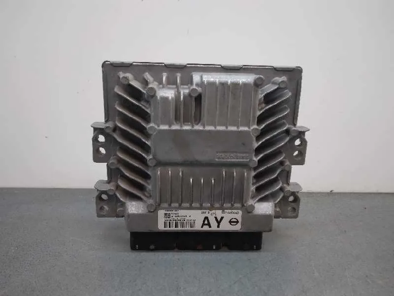 Centralita Motor Uce para Nissan Qashqai (J10)