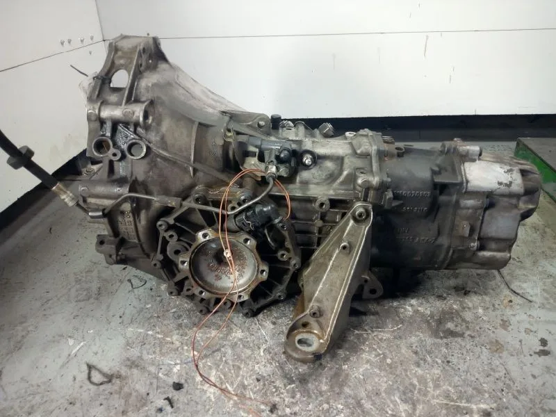 Caja Cambios para Volkswagen Passat Berlina (3B2)