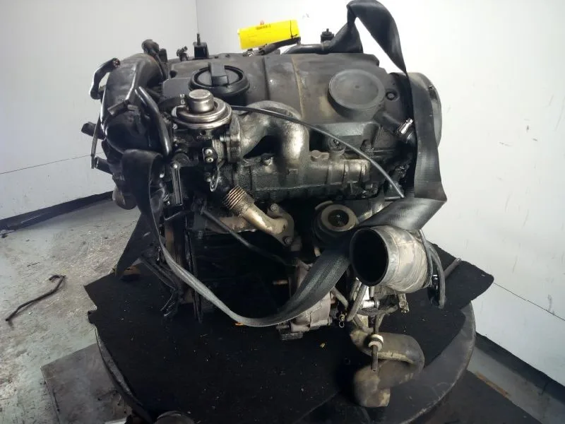 Motor Completo para Volkswagen Passat Berlina (3B2)