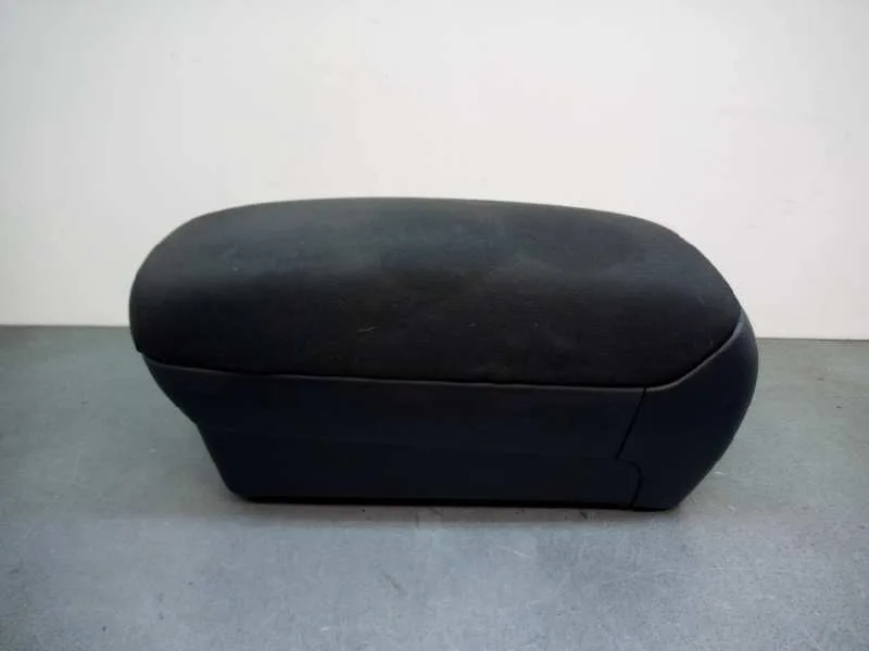 Apoyabrazos Central para Toyota Avensis Berlina (T25)