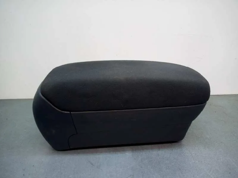 Apoyabrazos Central para Toyota Avensis Berlina (T25)