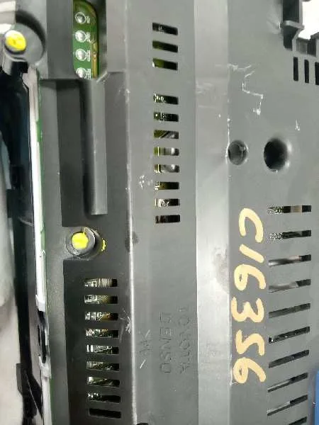 Cuadro Instrumentos para Toyota Avensis Berlina (T25)