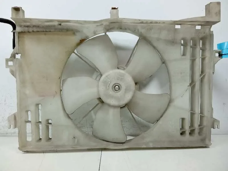 Electroventilador para Toyota Avensis Berlina (T25)