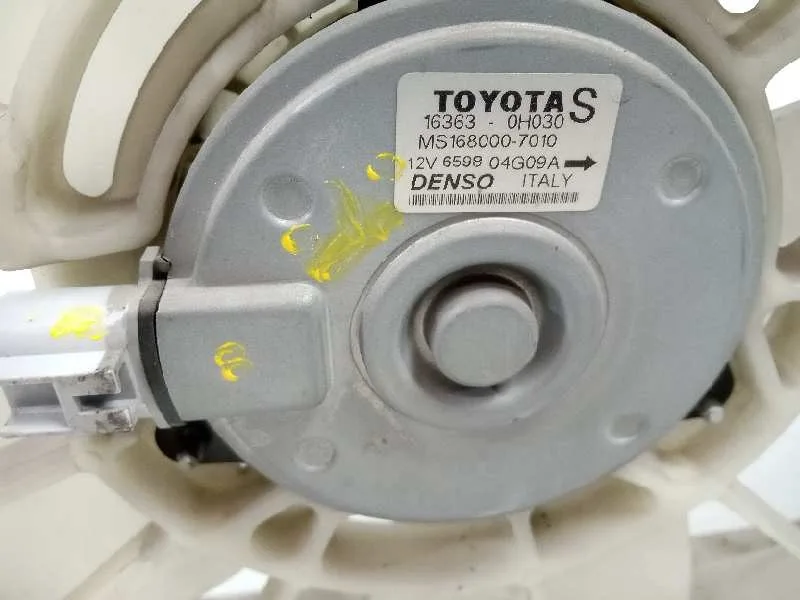Electroventilador para Toyota Avensis Berlina (T25)