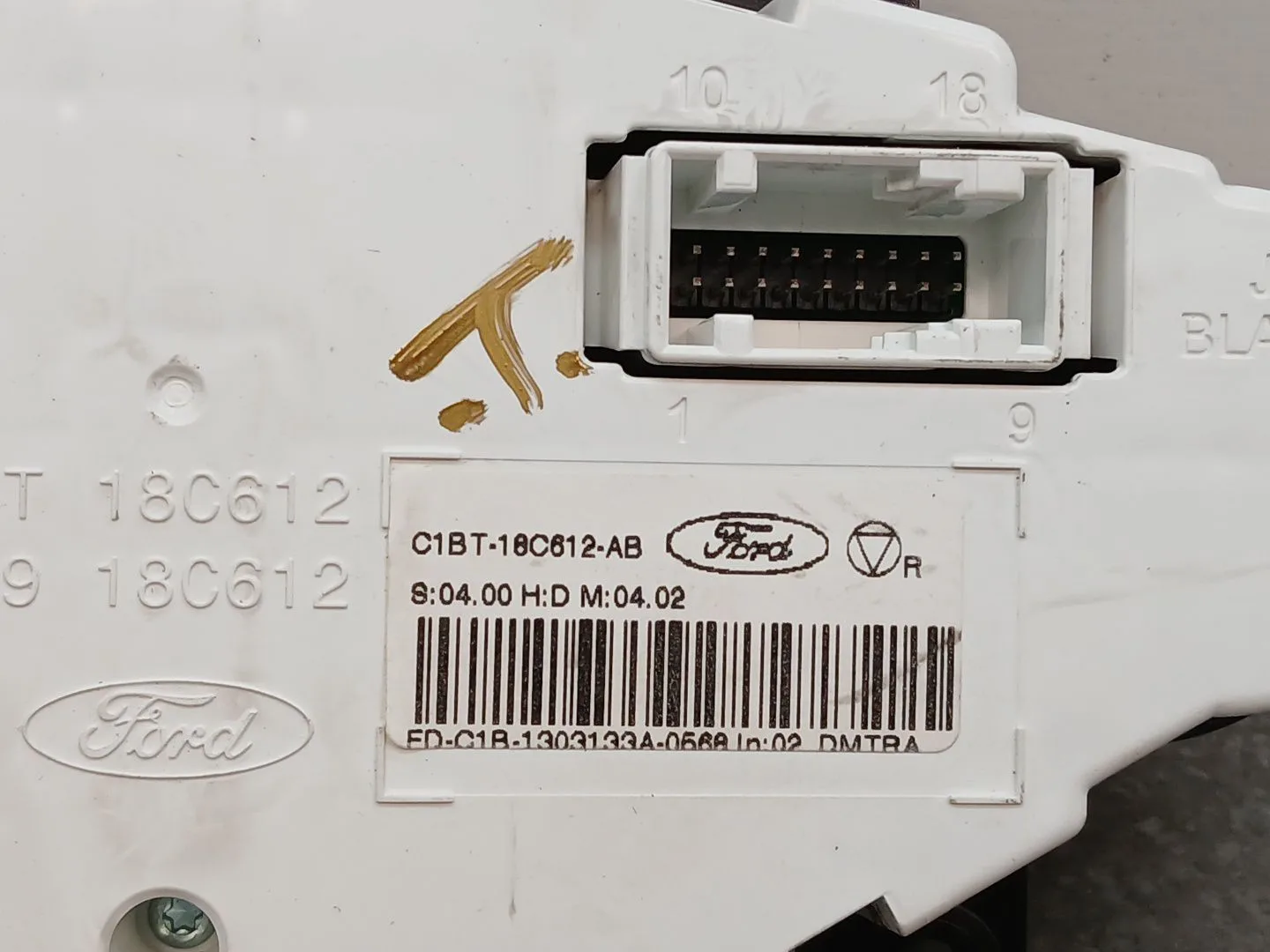 Mando Climatizador para Ford Fiesta (Ccn)