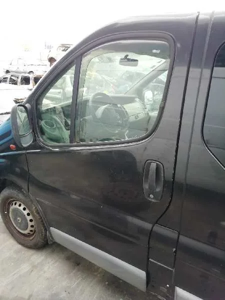 Puerta Delantera Izquierda para Renault Trafic Combi (Ab 4.01)