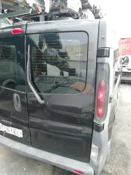 Puerta Trasera Derecha para Renault Trafic Combi (Ab 4.01)