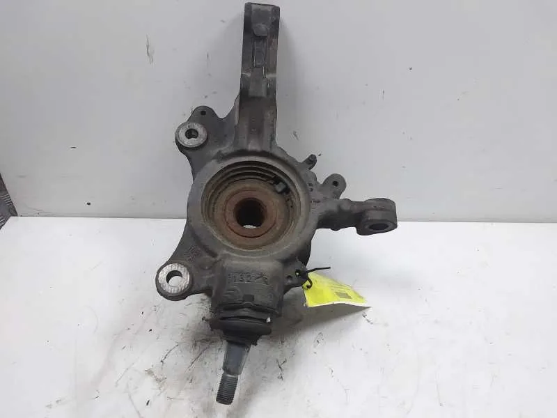 Mangueta Delantera Derecha para Nissan Nv 400
