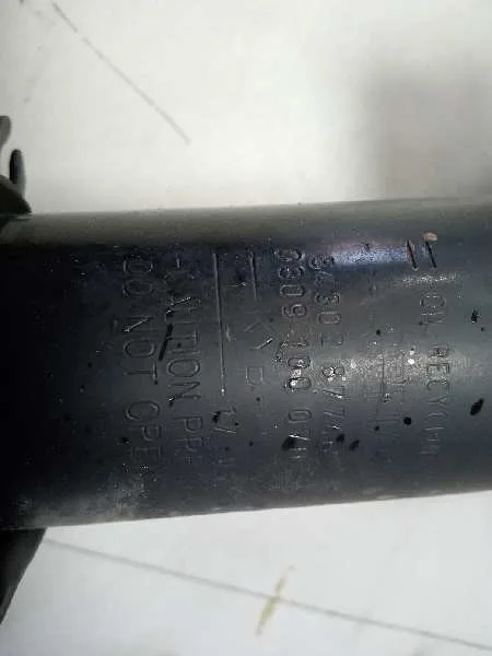 Amortiguador Delantero Derecho para Nissan Nv 400
