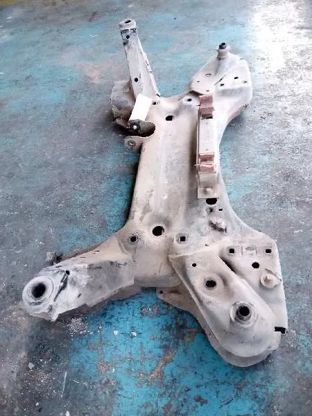Puente Delantero para Nissan Nv 400