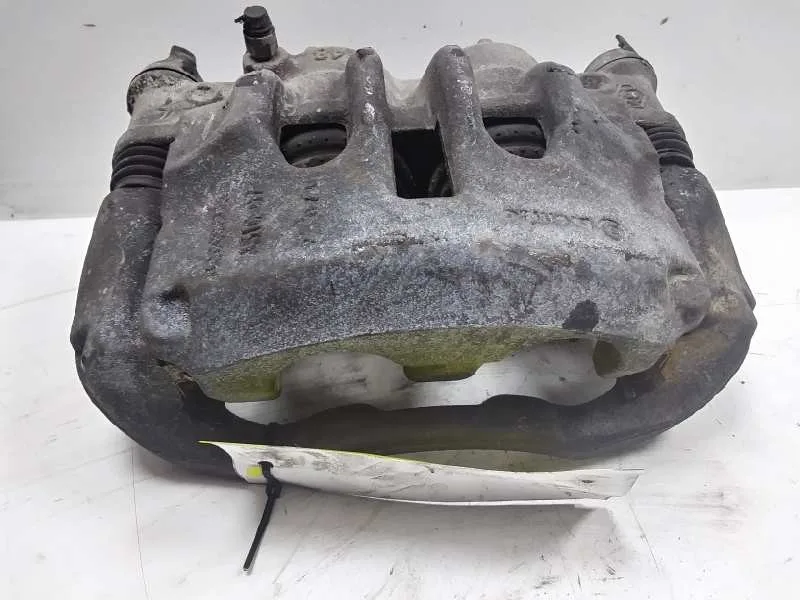 Pinza Freno Delantera Derecha para Nissan Nv 400